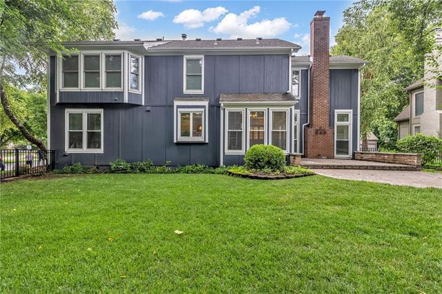 13117 El Monte Street, Leawood, KS 66209