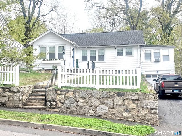 97 Ogden Road, Stamford, CT 06905