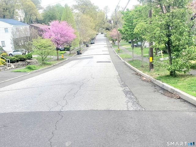 97 Ogden Road, Stamford, CT 06905