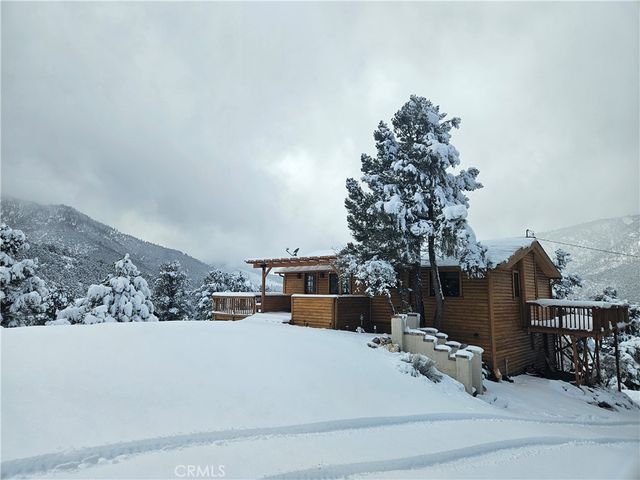 2106 Sangreia Court, Pine Mountain Club, CA 93222