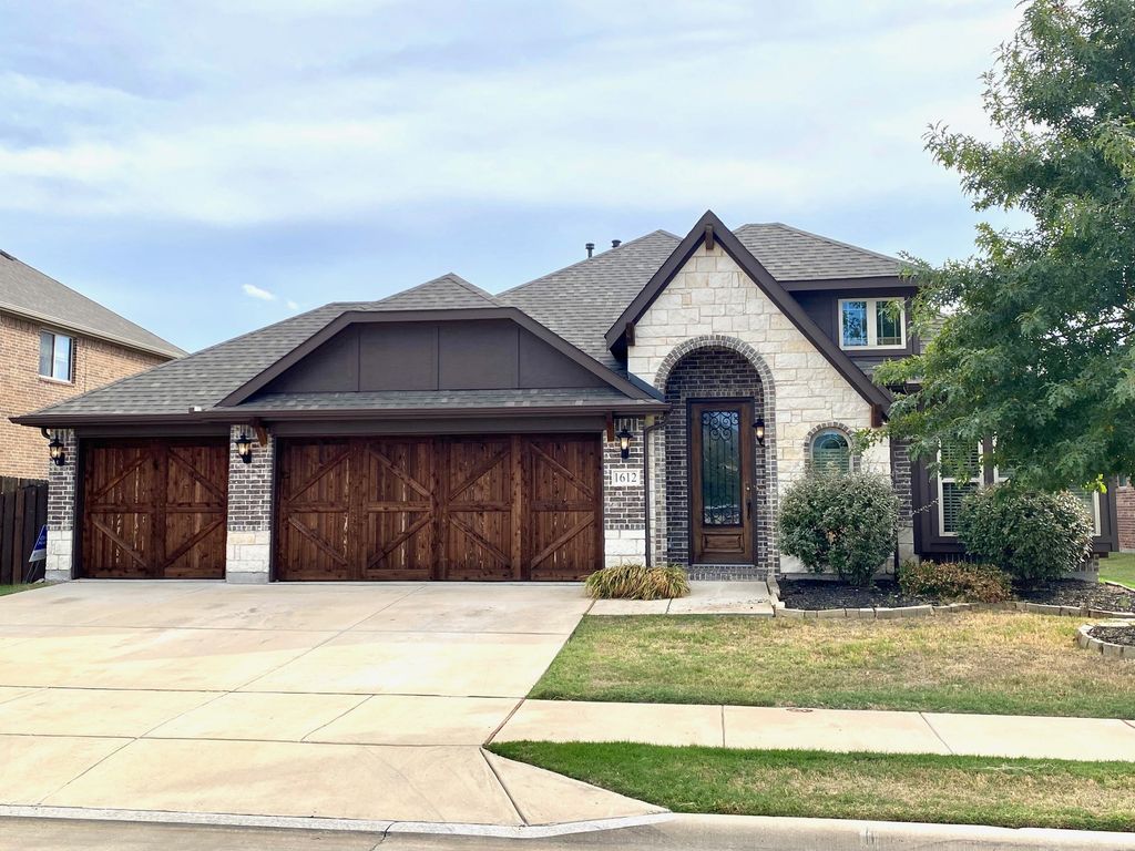 1612 Emma Pearl Lane, Little Elm, TX 75068