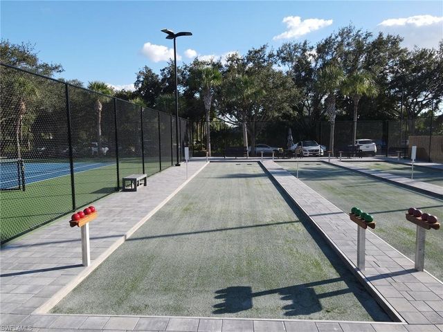 2840 Cypress Trace CIR 1917, Naples, FL 34119
