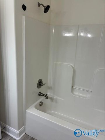 537 W Mossyleaf Drive, Huntsville, AL 35824