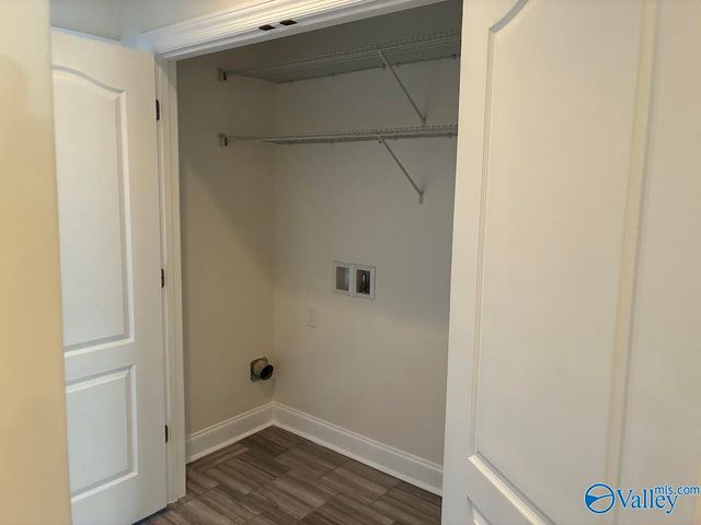 537 W Mossyleaf Drive, Huntsville, AL 35824