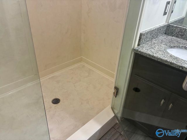 537 W Mossyleaf Drive, Huntsville, AL 35824