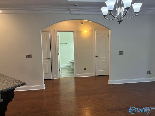 537 W Mossyleaf Drive, Huntsville, AL 35824