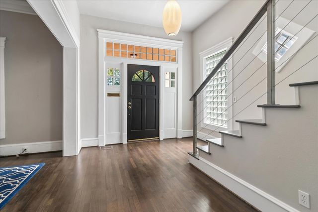 5712 Goliad Avenue, Dallas, TX 75206