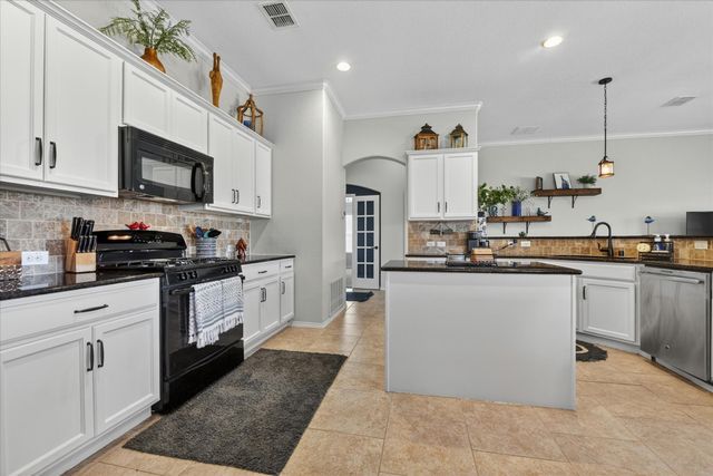 1328 Wysteria Lane, Burleson, TX 76028