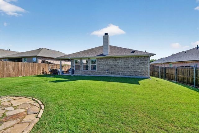 1328 Wysteria Lane, Burleson, TX 76028