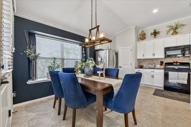 1328 Wysteria Lane, Burleson, TX 76028