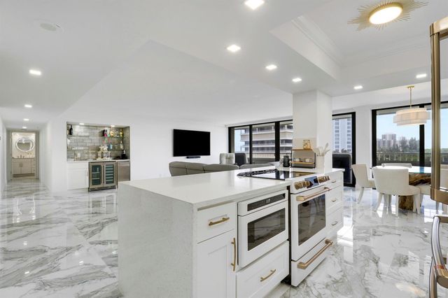 5280 N Ocean Drive 2f, Riviera Beach, FL 33404