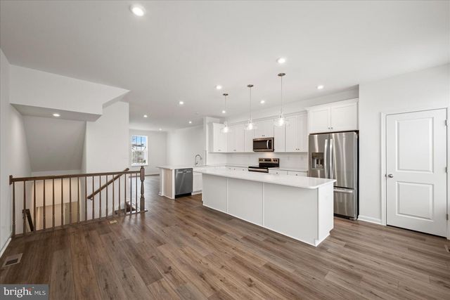 644 HEMSWORTH LN, Winchester, VA 22601