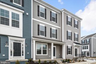 644 HEMSWORTH LN, Winchester, VA 22601