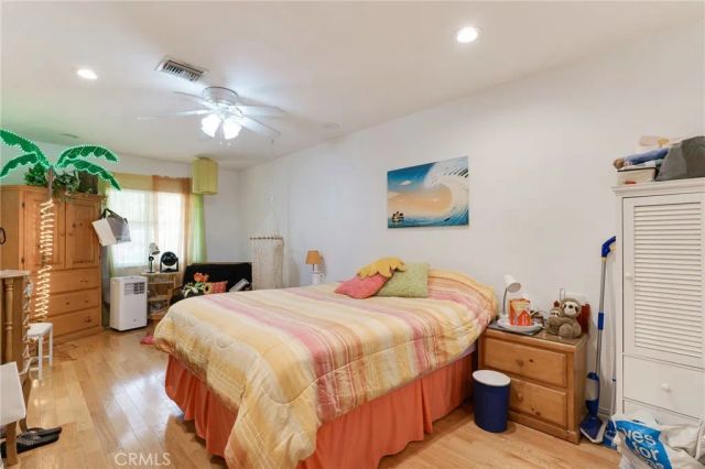 8836 Enfield Avenue, Sherwood Forest, CA 91325