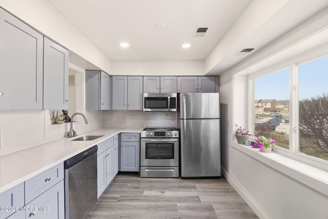 21 Chatham Court, Brick, NJ 08724