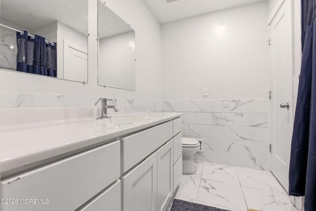 21 Chatham Court, Brick, NJ 08724