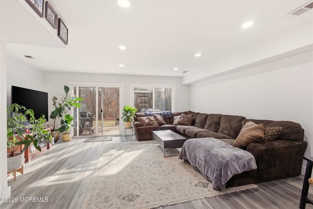 21 Chatham Court, Brick, NJ 08724