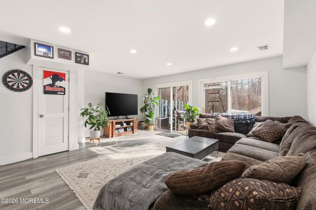 21 Chatham Court, Brick, NJ 08724