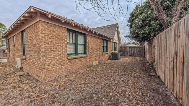 926 S CROCKETT Street, Amarillo, TX 79102