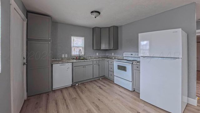 926 S CROCKETT Street, Amarillo, TX 79102