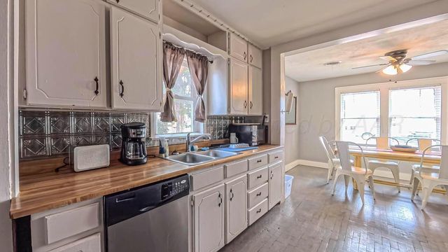 926 S CROCKETT Street, Amarillo, TX 79102