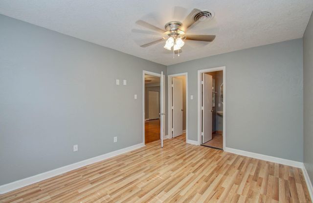 1921 Ojeman Road, Houston, TX 77055