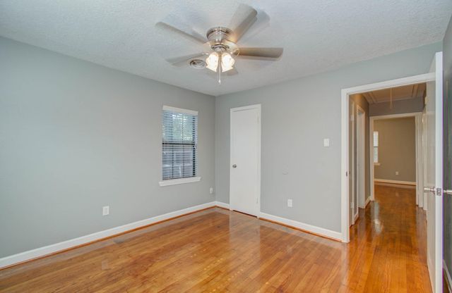 1921 Ojeman Road, Houston, TX 77055