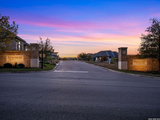 14 Dominion Meadows, San Antonio, TX 78257