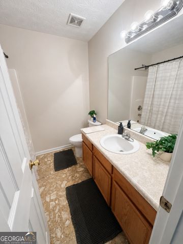 127 Mabry Road, Jackson, GA 30233