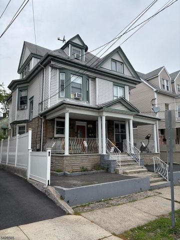 618 E 26Th St, Paterson City, NJ 07504
