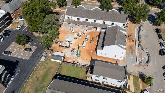 2211 Paul W Bryant, Tuscaloosa, AL 35401