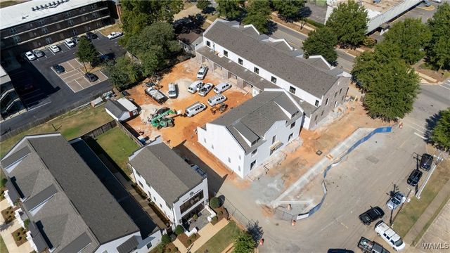 2211 Paul W Bryant, Tuscaloosa, AL 35401