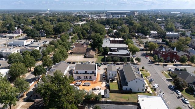 2211 Paul W Bryant, Tuscaloosa, AL 35401