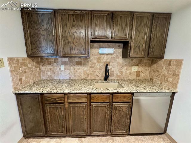 1034 Fontmore Road D, Colorado Springs, CO 80904