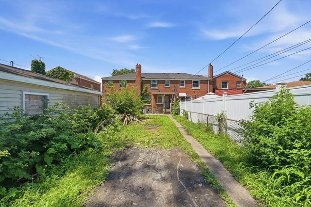 9631 S Jeffery Avenue, Chicago, IL 60617