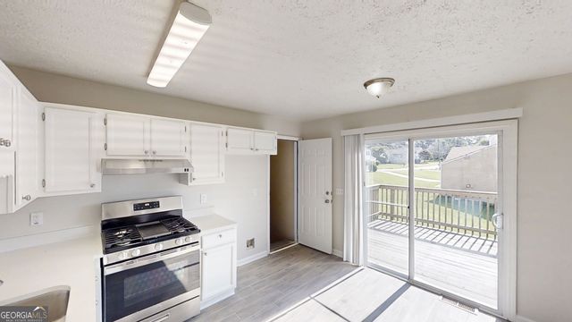 4295 Catalpa Park, Ellenwood, GA 30294