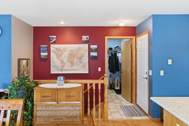 1138 Highpoint Court 33B, New Richmond, WI 54017