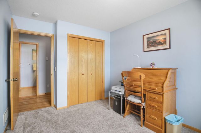 1138 Highpoint Court 33B, New Richmond, WI 54017