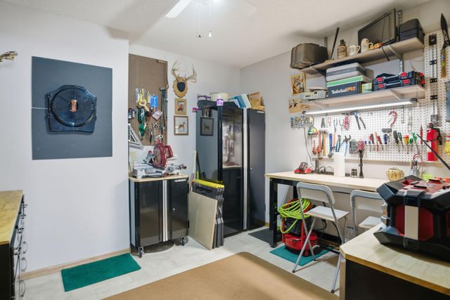 1138 Highpoint Court 33B, New Richmond, WI 54017