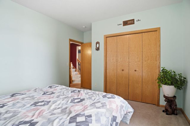 1138 Highpoint Court 33B, New Richmond, WI 54017