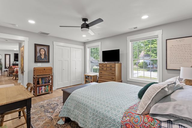 25 Gay Avenue, Hillsborough, NH 03244