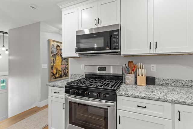 25 Gay Avenue, Hillsborough, NH 03244
