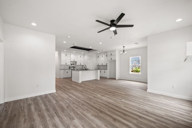 3005 Hanna Avenue, Fort Worth, TX 76106