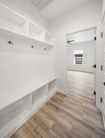 3005 Hanna Avenue, Fort Worth, TX 76106