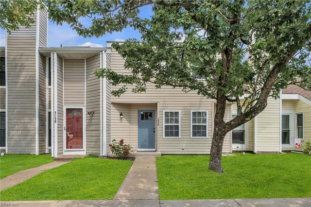 1916 Millpoint LN, Virginia Beach, VA 23456
