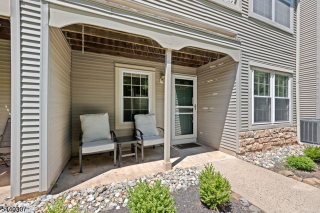 3309 Robinson Ct, Bridgewater Twp., NJ 08807