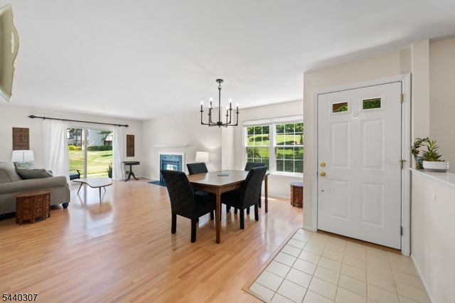 3309 Robinson Ct, Bridgewater Twp., NJ 08807