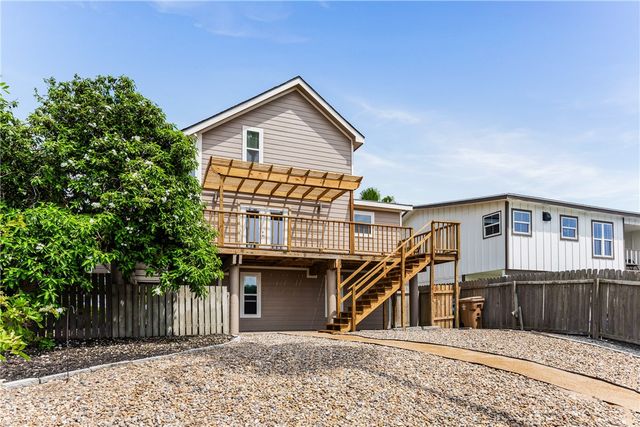 3222 Laguna Shores Road, Corpus Christi, TX 78418