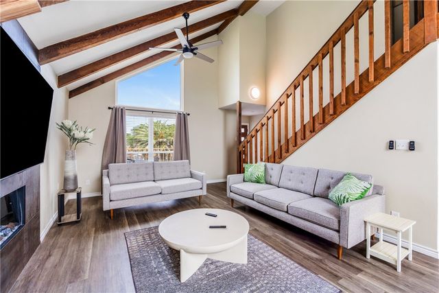 3222 Laguna Shores Road, Corpus Christi, TX 78418