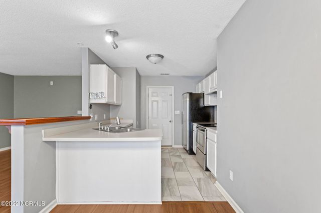 134 Constitution Avenue, Jacksonville, NC 28540